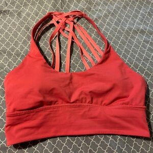 Lululemon Bra - smoke free good condition